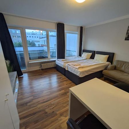 1,5-Zimmer Apartment Mit Balkon Am Hauptbahnhof Neumünster Exteriör bild