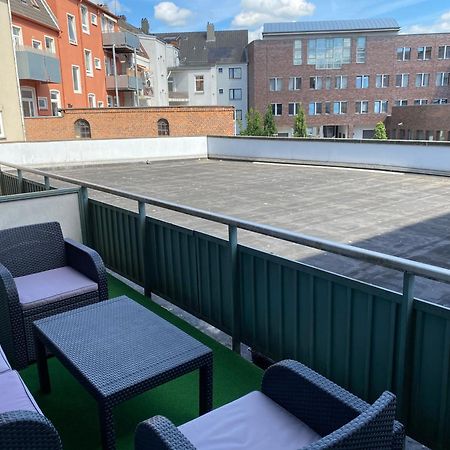 1,5-Zimmer Apartment Mit Balkon Am Hauptbahnhof Neumünster Exteriör bild