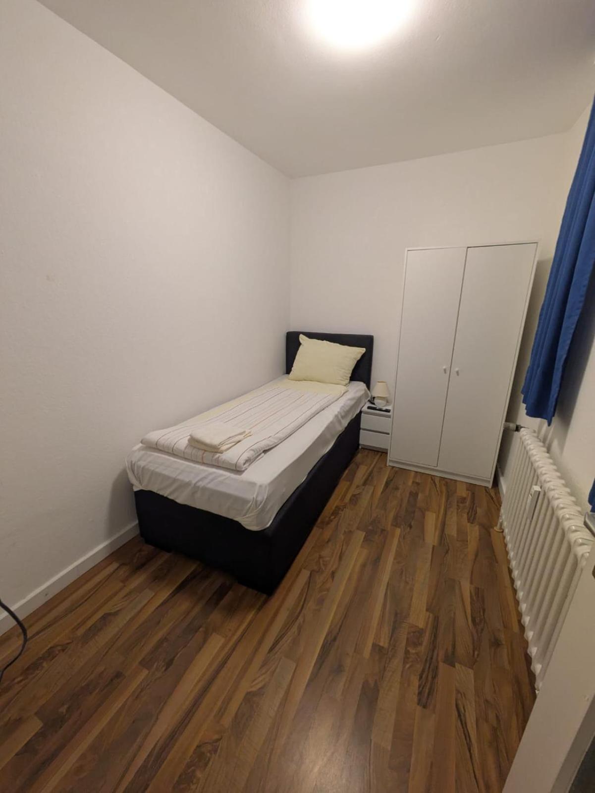1,5-Zimmer Apartment Mit Balkon Am Hauptbahnhof Neumünster Exteriör bild