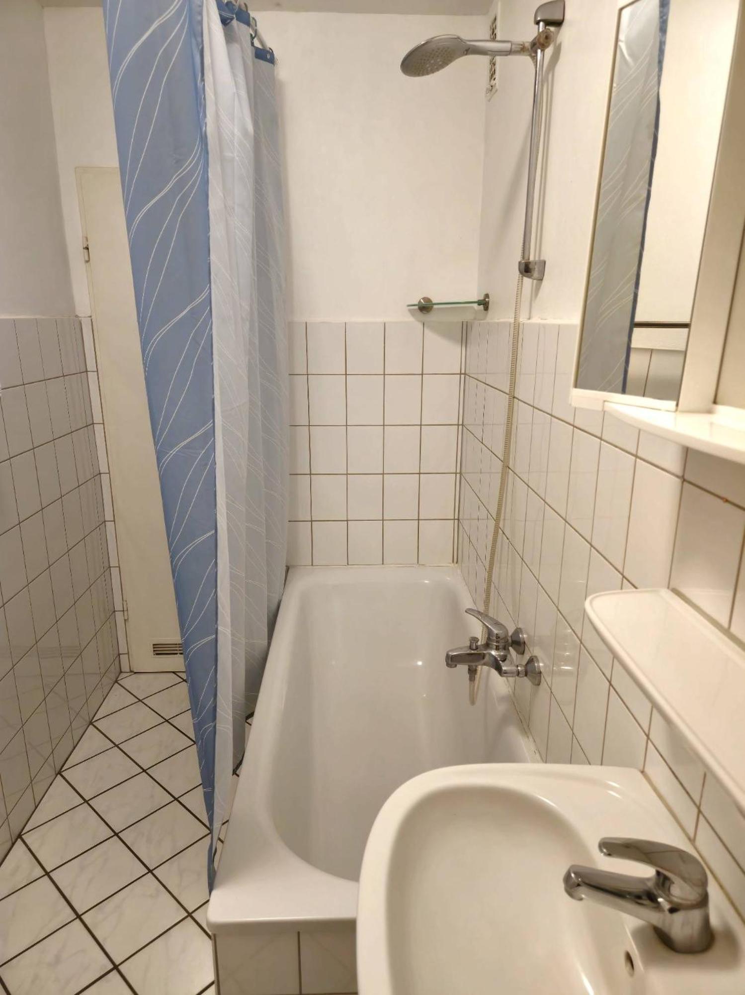 1,5-Zimmer Apartment Mit Balkon Am Hauptbahnhof Neumünster Exteriör bild